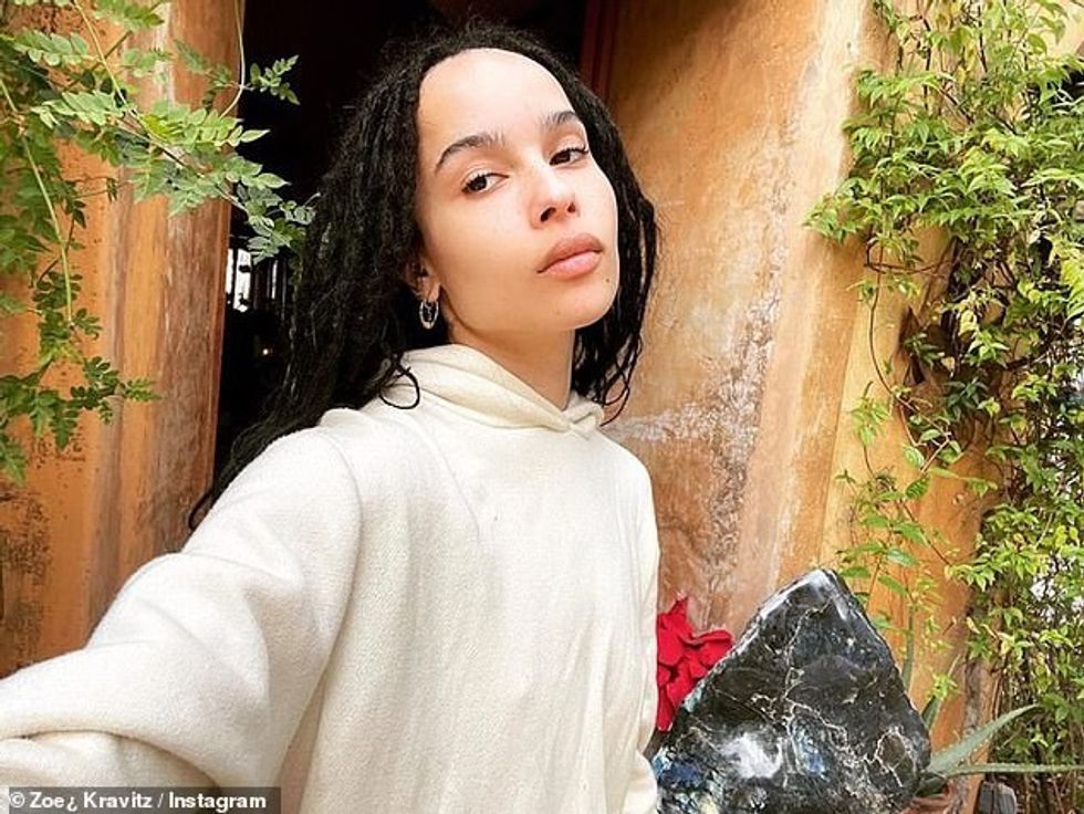 37552898 9108945 On the fritz After news broke that Zoe Kravitz 32 had filed for m 7 1609705412295