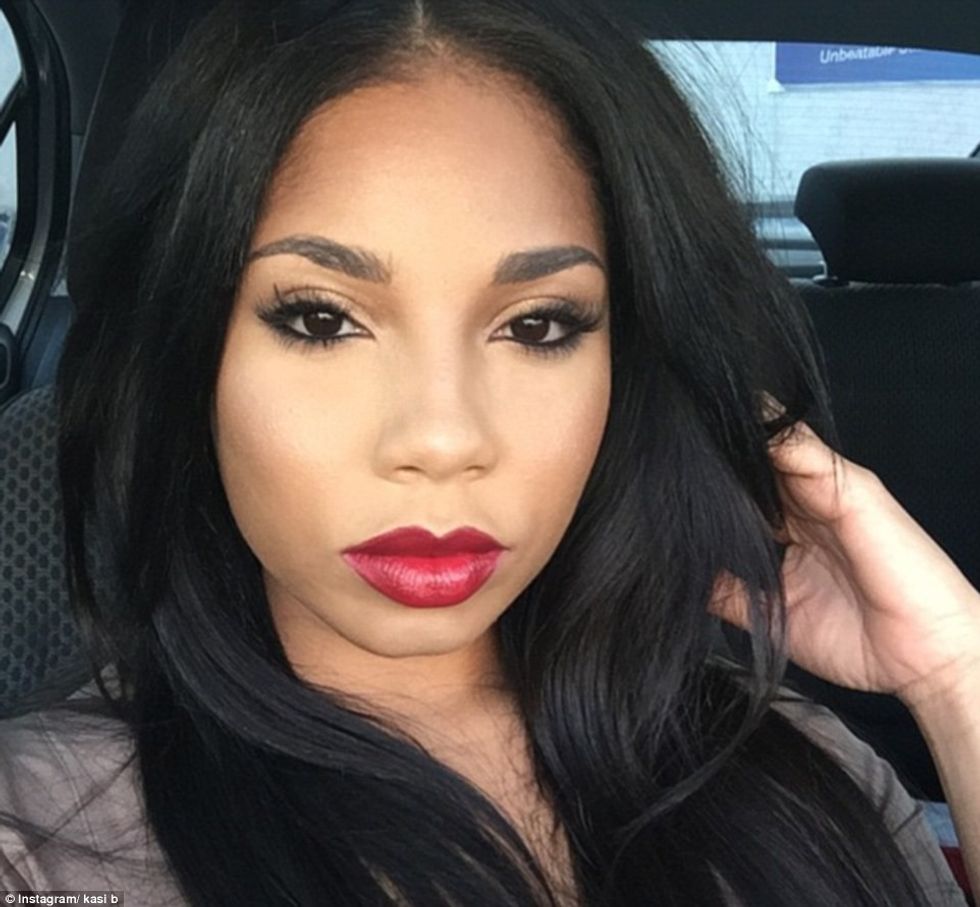 3763835000000578-0-image-m-6_1471594395611