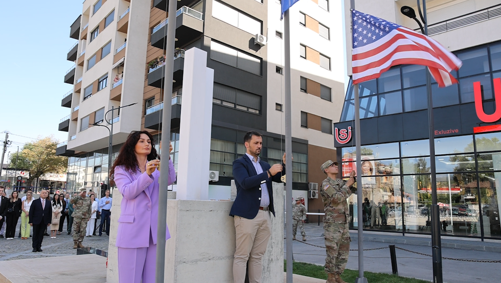 377908806 290094883777947 264507639285615957 n