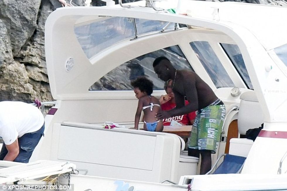 378A741000000578-3756400-image-a-105_1472042823208