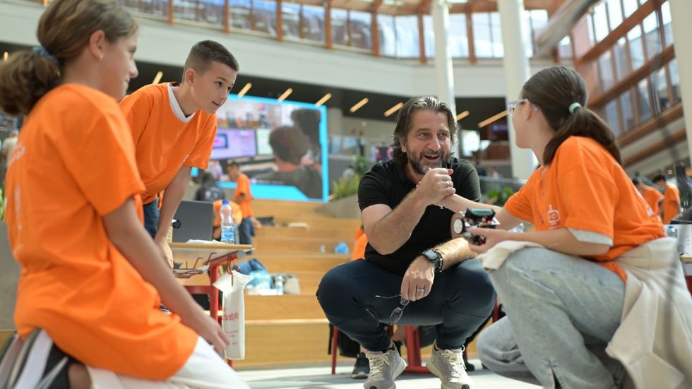 379419815 1050701706174397 7753303516773838158 n