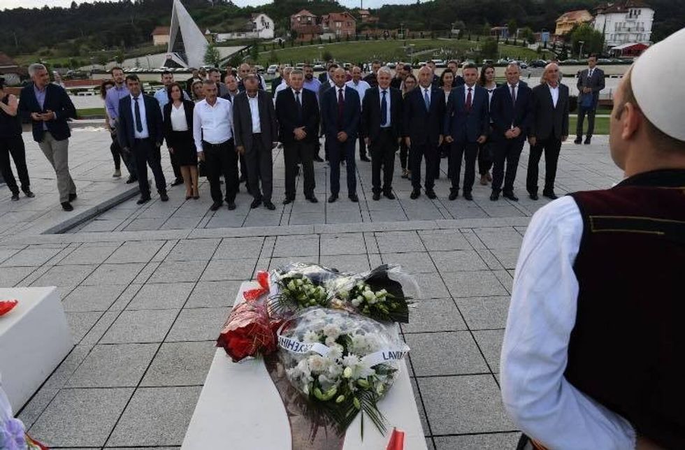 38238152 866483360142746 7672775906833727488 n