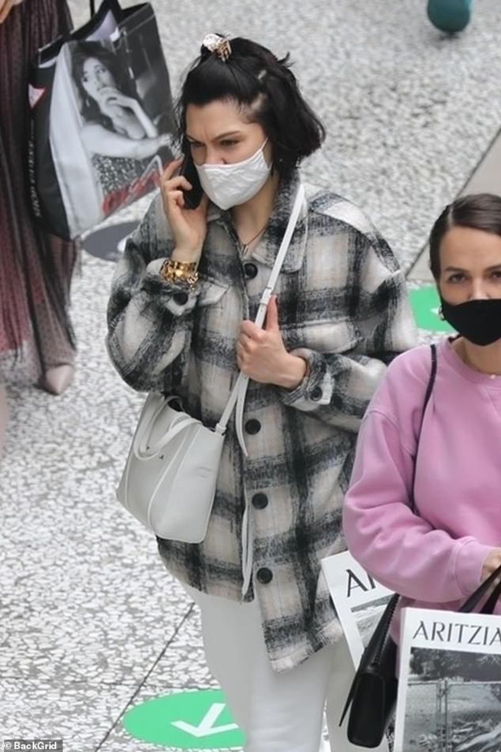 38432386 9182745 image a 73 1611537993245