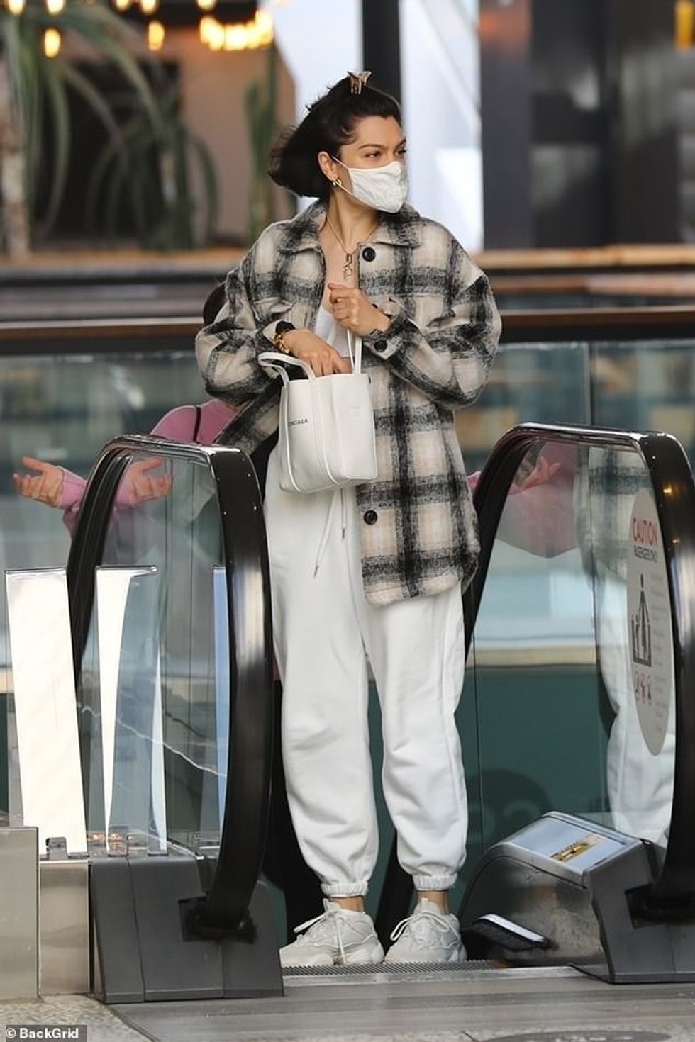 38432388 9182745 image a 72 1611537981718