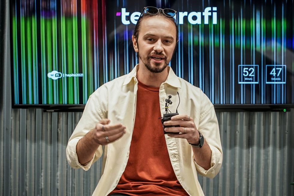 385443908 222195197381364 3616196452560263410 n scaled