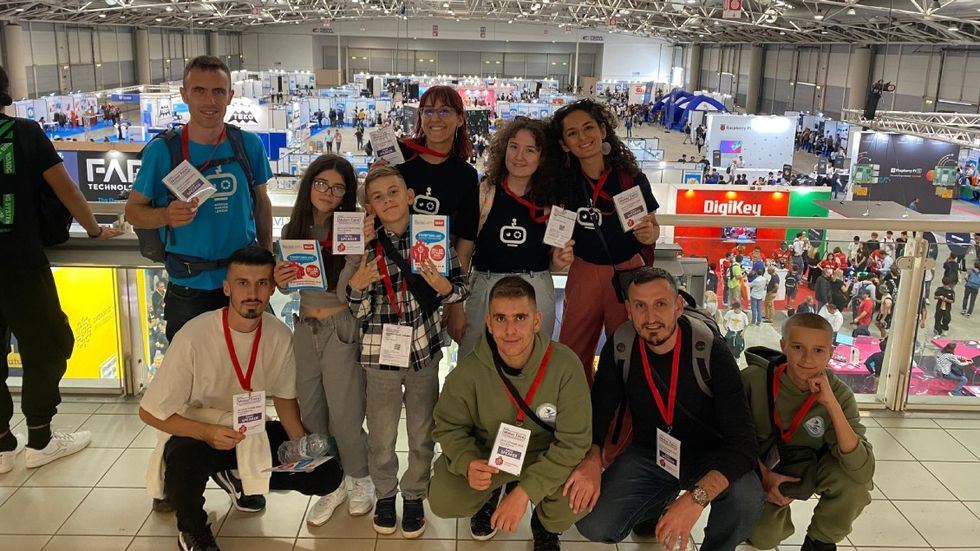 385529690 3680441048856655 614176335706164148 n