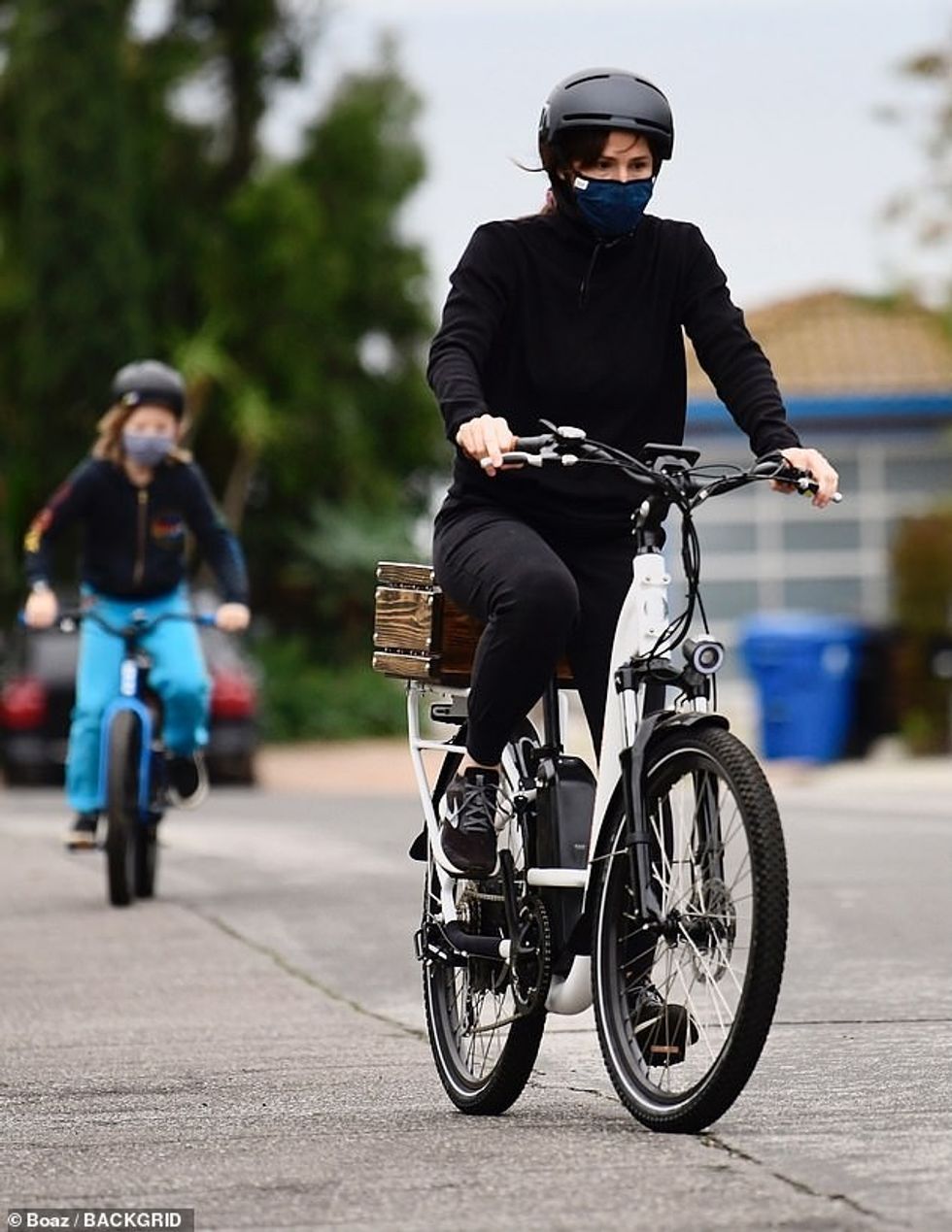 38715882 9208641 image m 25 1612146263222