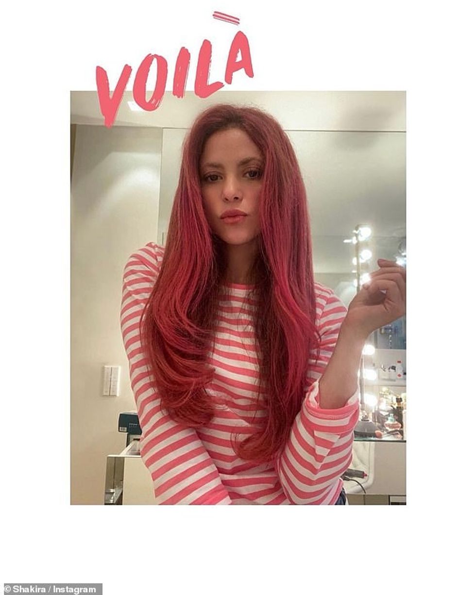 38931616 9228921 Red is back Hips Don t Lie singer Shakira has dyed her hair red a 1 1612606900827