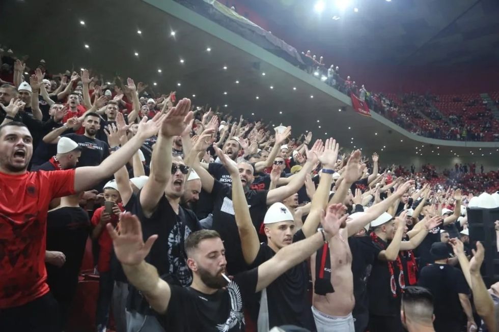 391698540 816700380462848 7910026851527345157 n