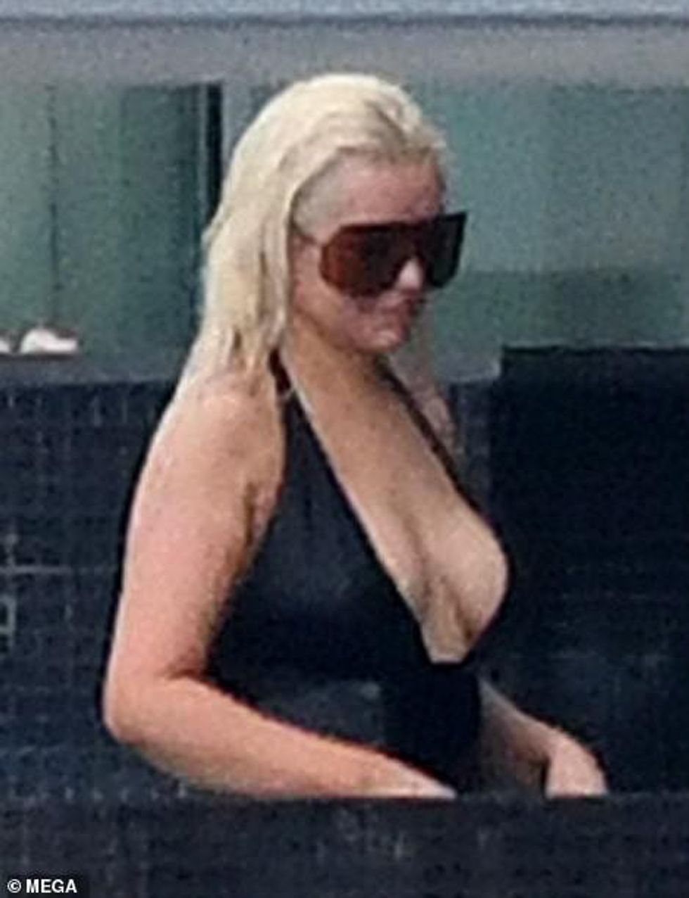 39327878 9263805 New music The star is said to be hitting the recording studio in a 69 1613469577091