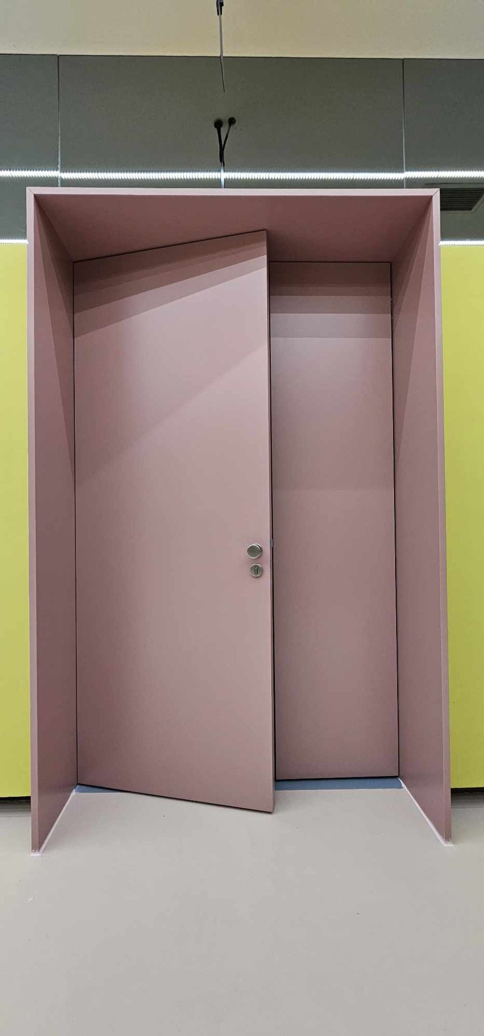 394841912 272868439070628 3894175358955382711 n