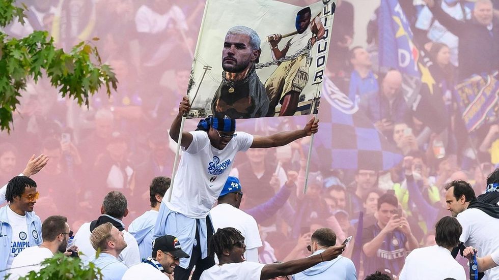 3957733 80368368 2560 1440