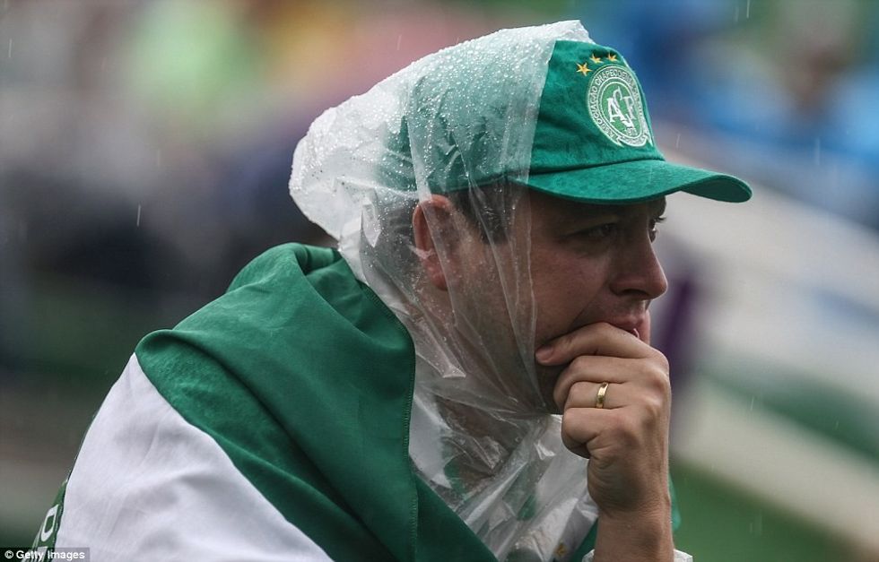 3afc724e00000578-3996640-image-m-65_1480769610476