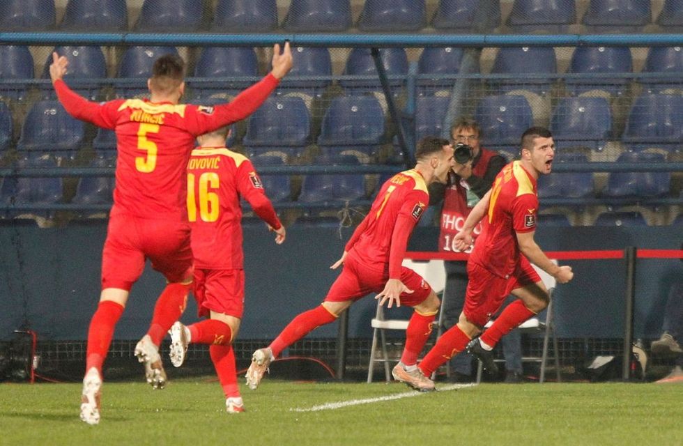 3b10eb2c f1a9 4d37 baea 4aa15ccc8608