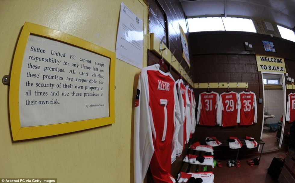 3D7597E400000578 4245022 image a 50 1487677487617