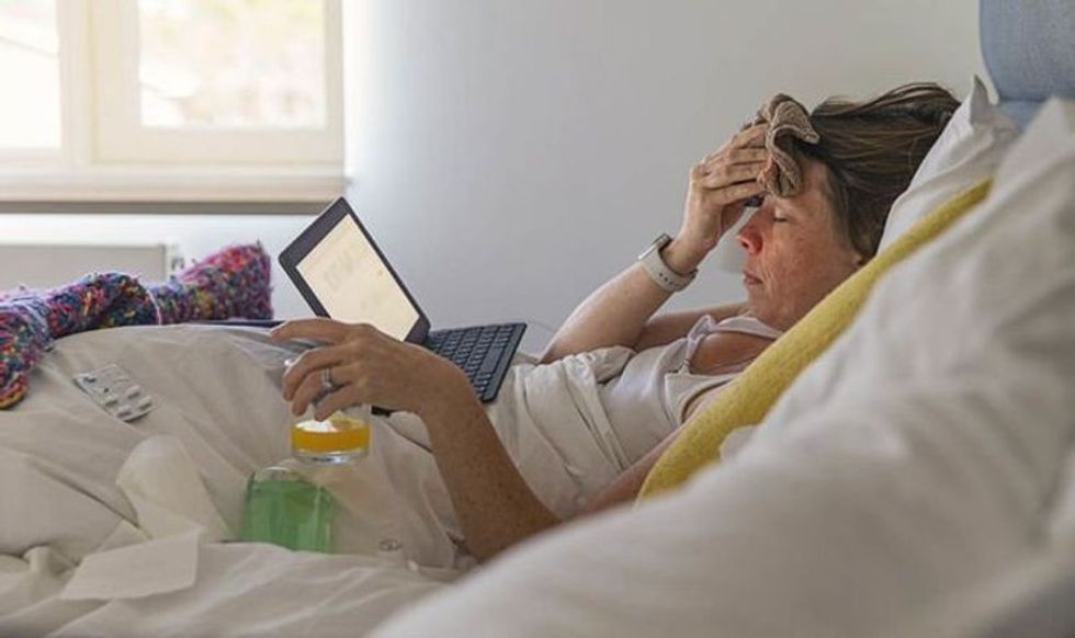 3ebe74da ecdb 5d82 b090 b3a82c6a7510