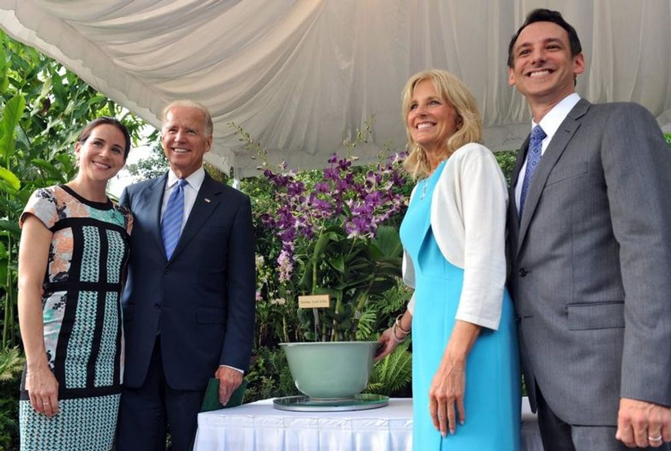 4 785 0 5fad3b6091fc1