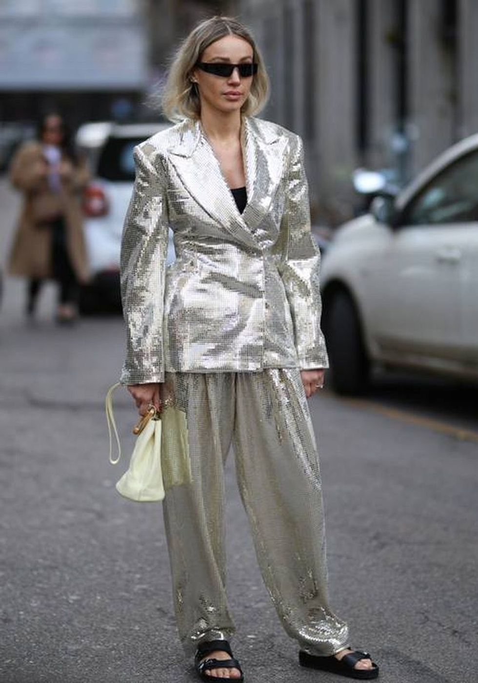 4 785 0 60dea759d94a4