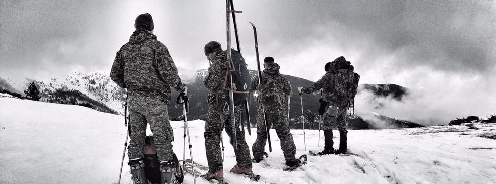 4. FSK ja shkatërron ortekët e borës në Brezovicë 1