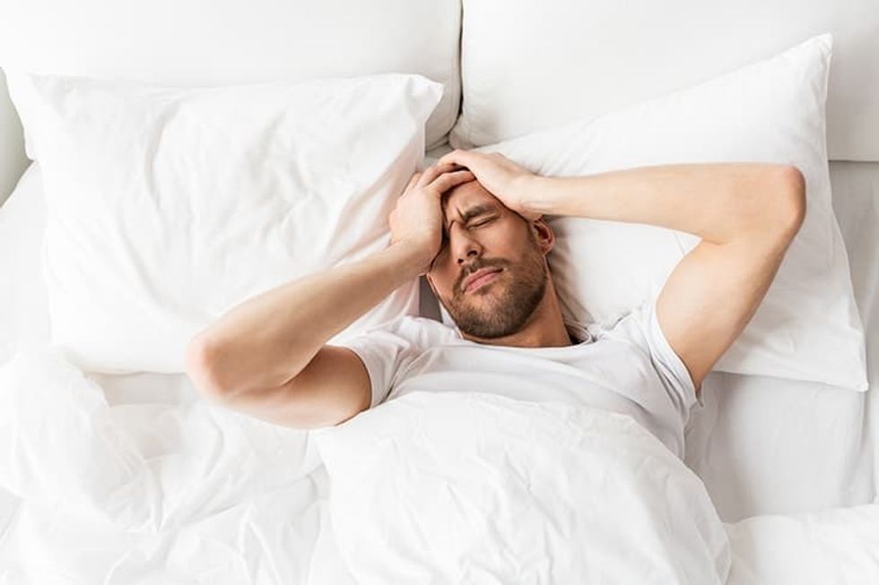 4 Reasons You Wake Up With a Headache min