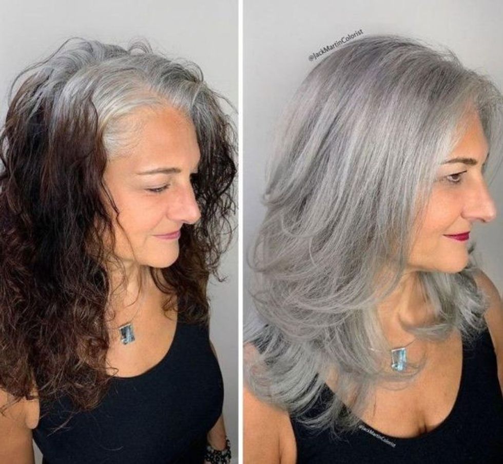 40 women that embraced their grey roots and look stunning24 1