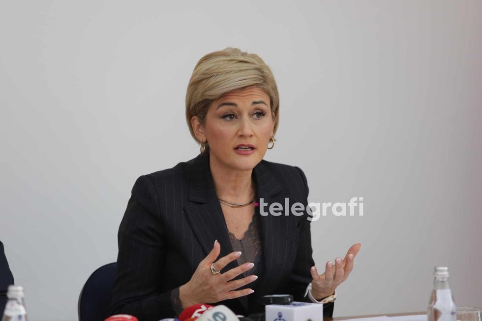 406687020 918182096395434 3036192039885813584 n