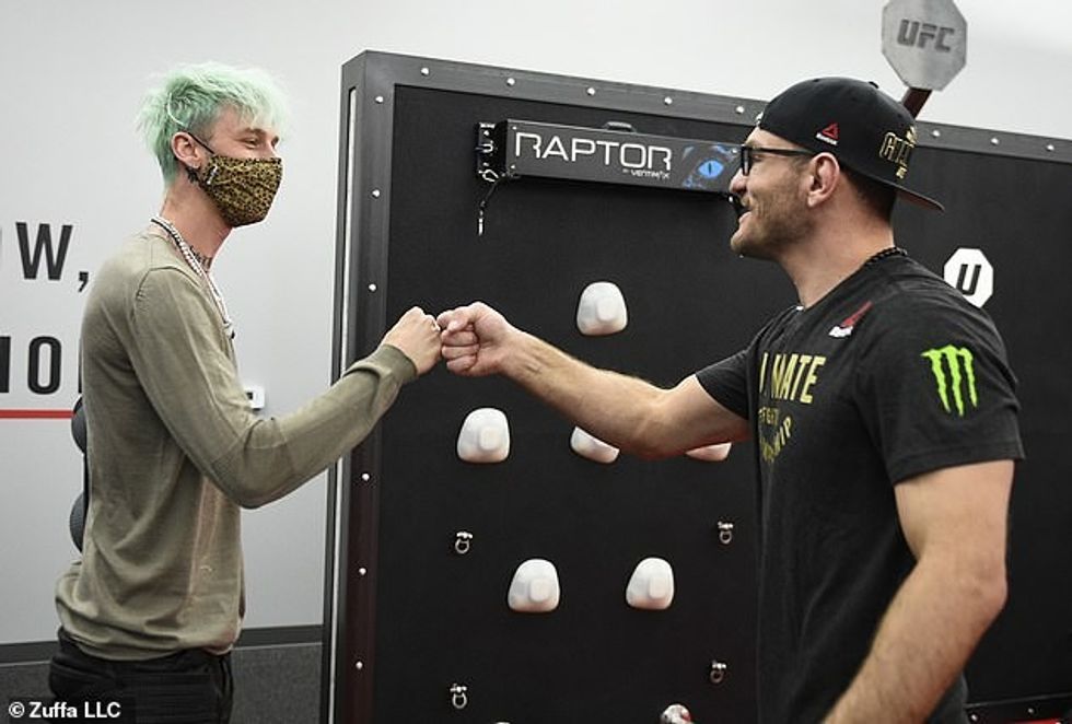 41035280 0 image a 2 1616916391008