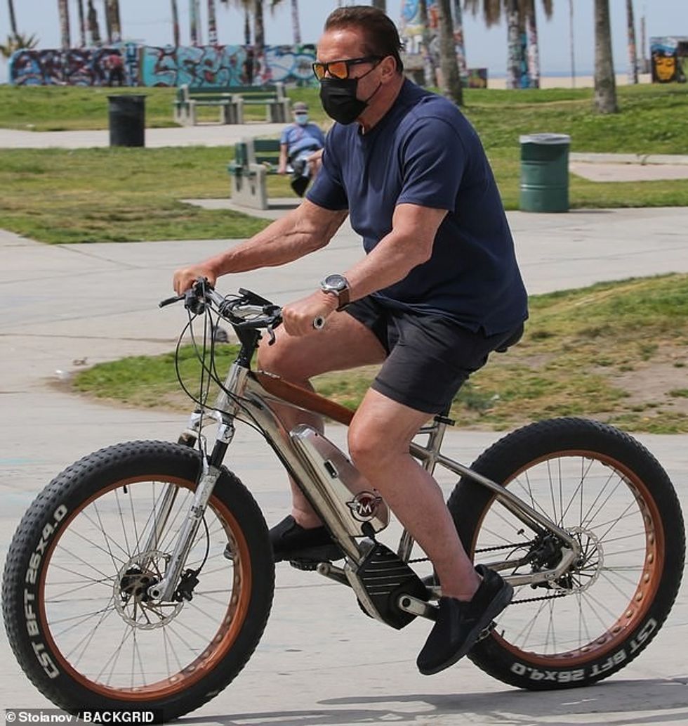 41242114 9428847 Family matters The movie star and his estranged wife Maria Shriv a 3 1617321558535