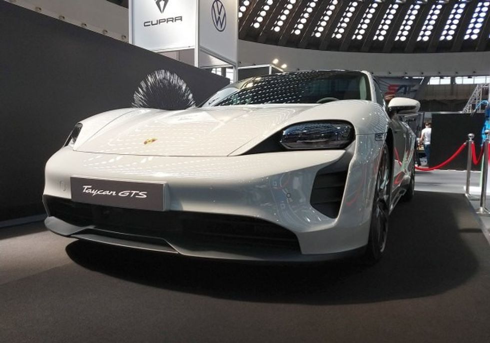 41379202062a9d4f6bf6a8337559385 v4 big