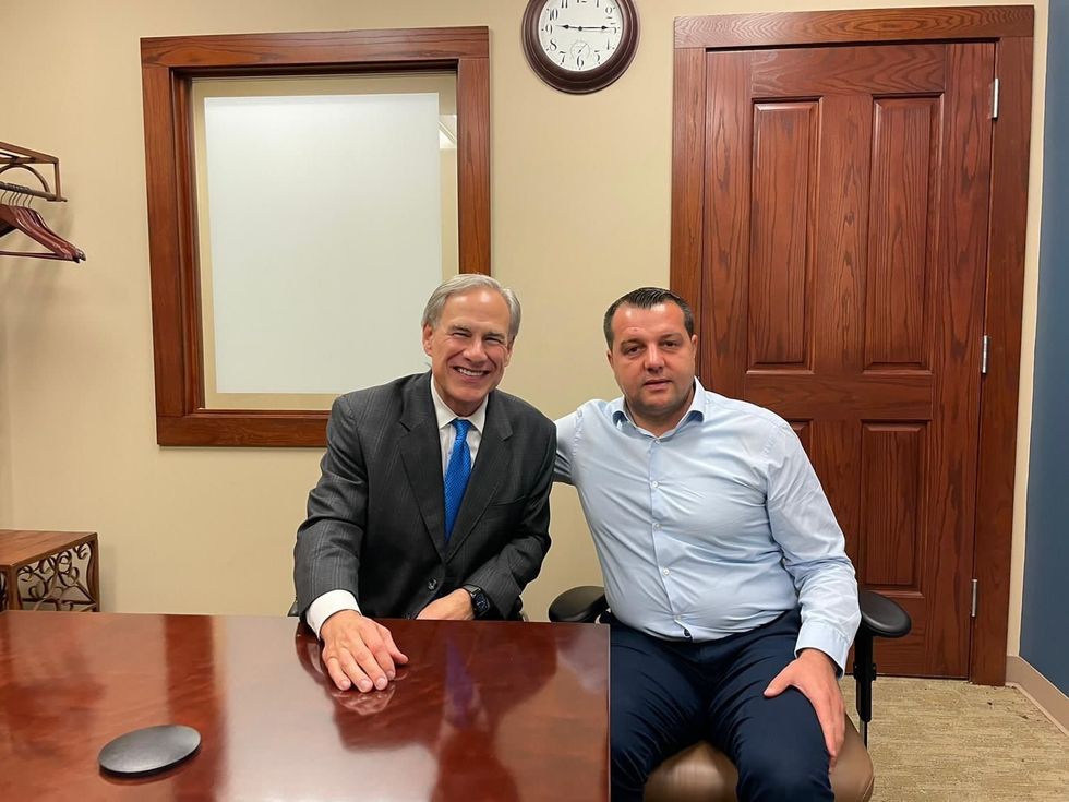 4147631e ef69 42c3 b6d8 0052ea673af4