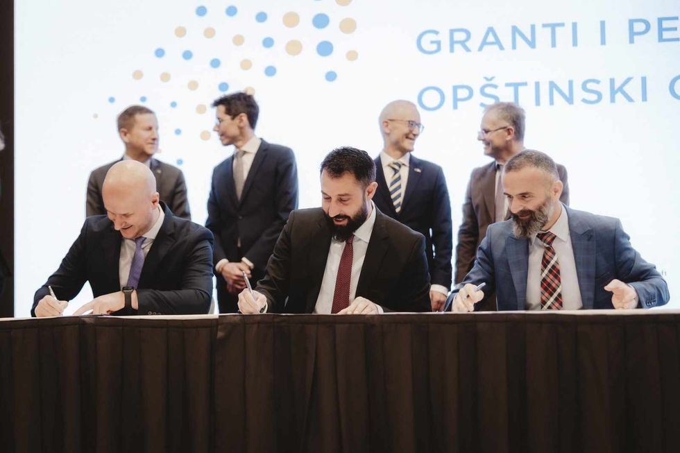 421231967 923260215690343 7110346397055602163 n