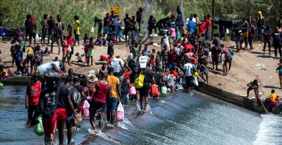 421c5a5f 423e 492b 9a79 2b8c5097f91e