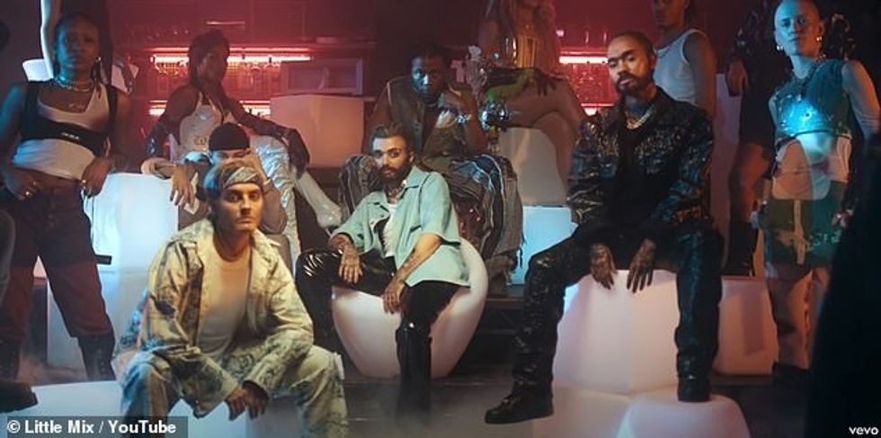 42413478 9529751 Funny In character as men Jade says I think I ve got a chance wi a 26 1619788361374