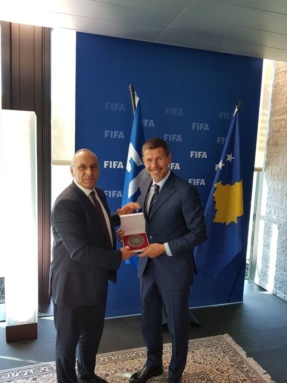 42604175 932180163657838 5544529997173096448 n