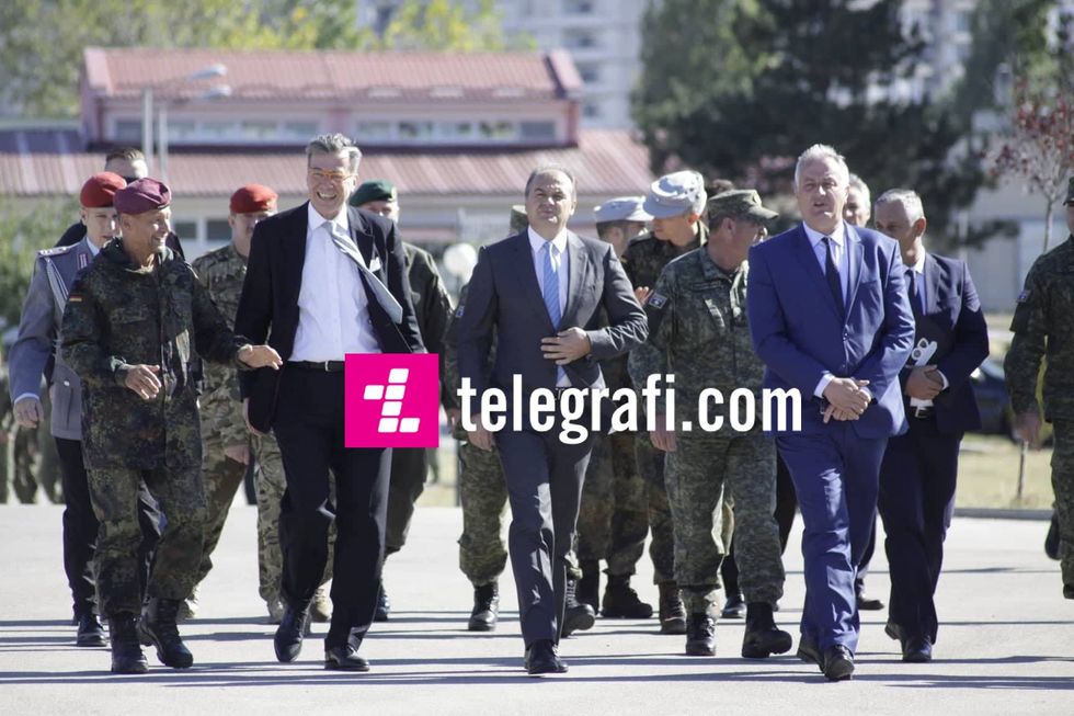 42627935 470975646744239 1047025980662611968 n