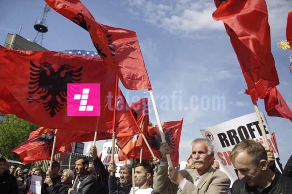 42734818 1848542498600872 6701552516942790656 n