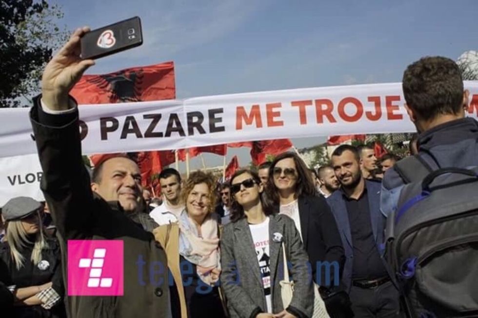 42872958 1199281716909557 7053243328405438464 n