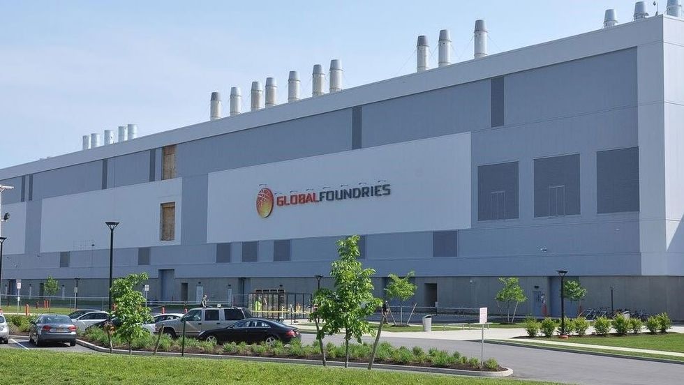 43204 83902 210715 GlobalFoundries xl