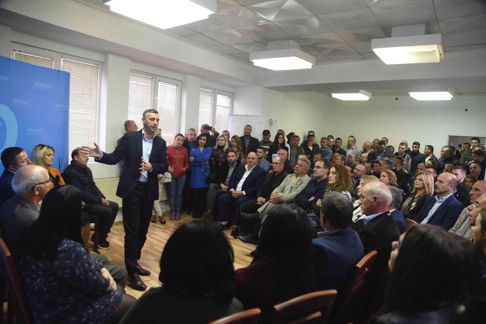 44593801 2216007245306903 2773636772486184960 n