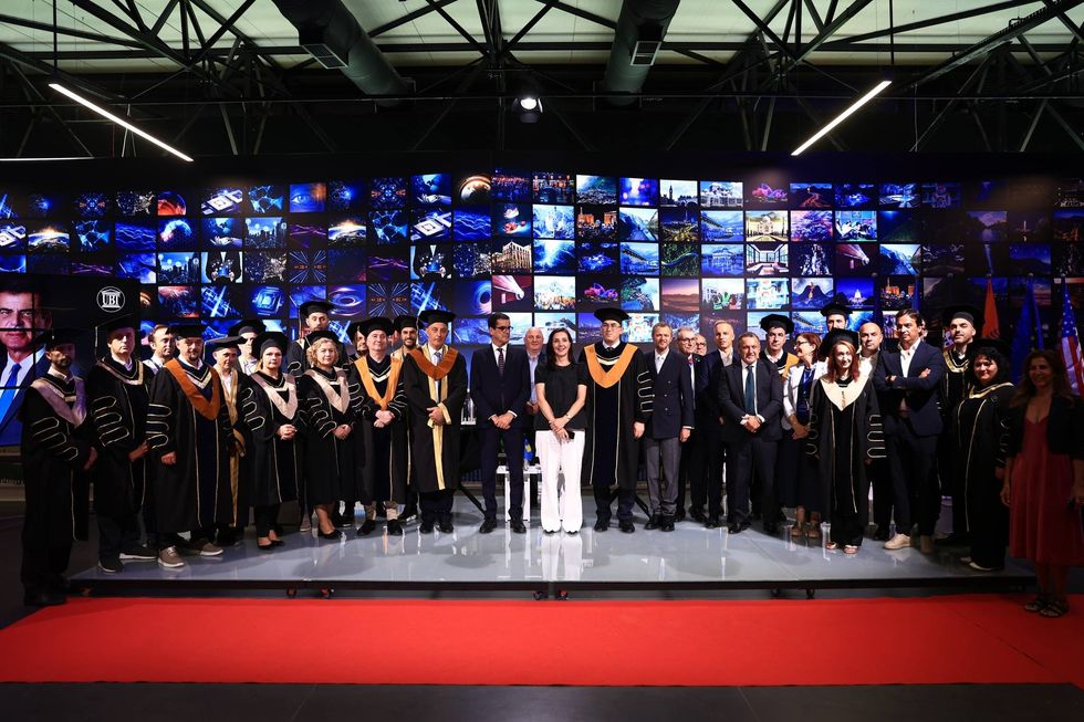 448704924 860066412819085 8569826953468097247 n