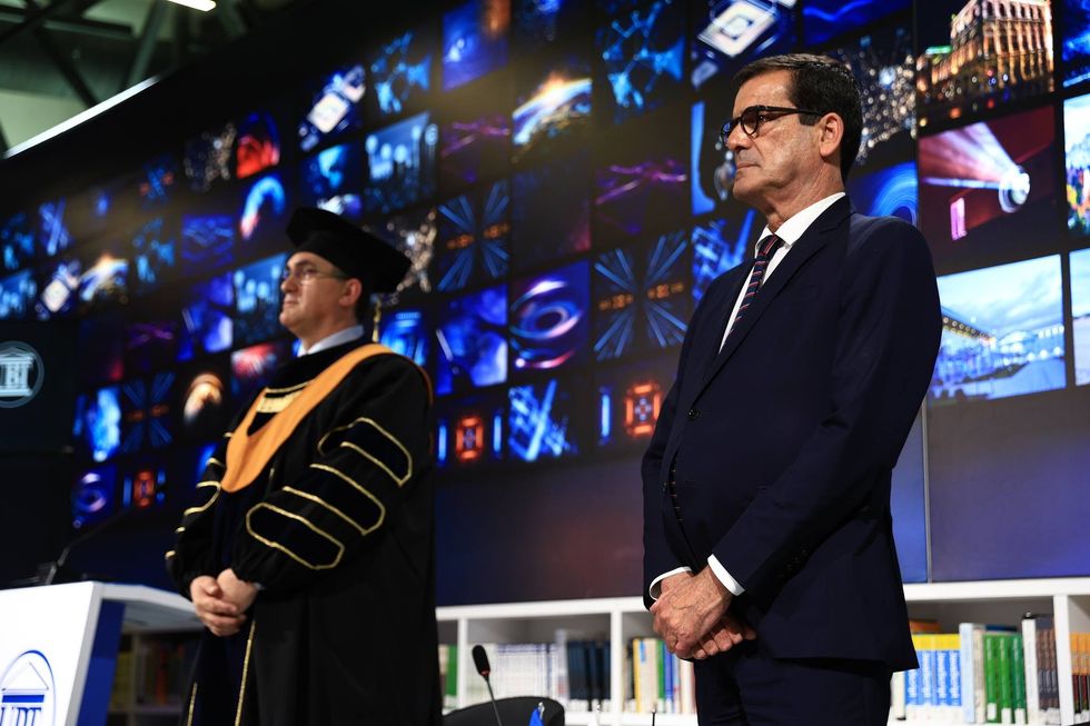 448859554 860066276152432 97585213069976513 n