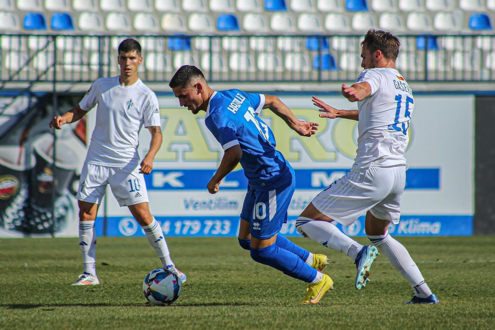 450551532 1388790792063421 5233683862086608388 n