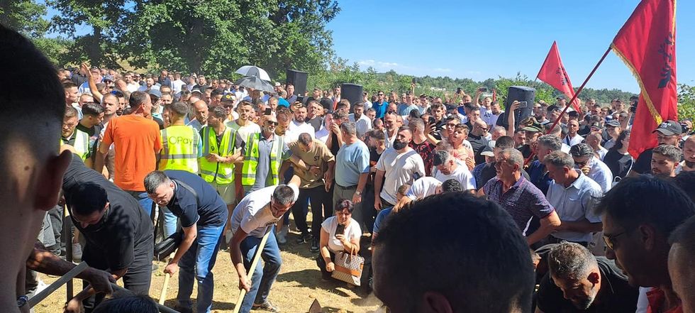 454944518 1571046916997214 6602971288749626502 n