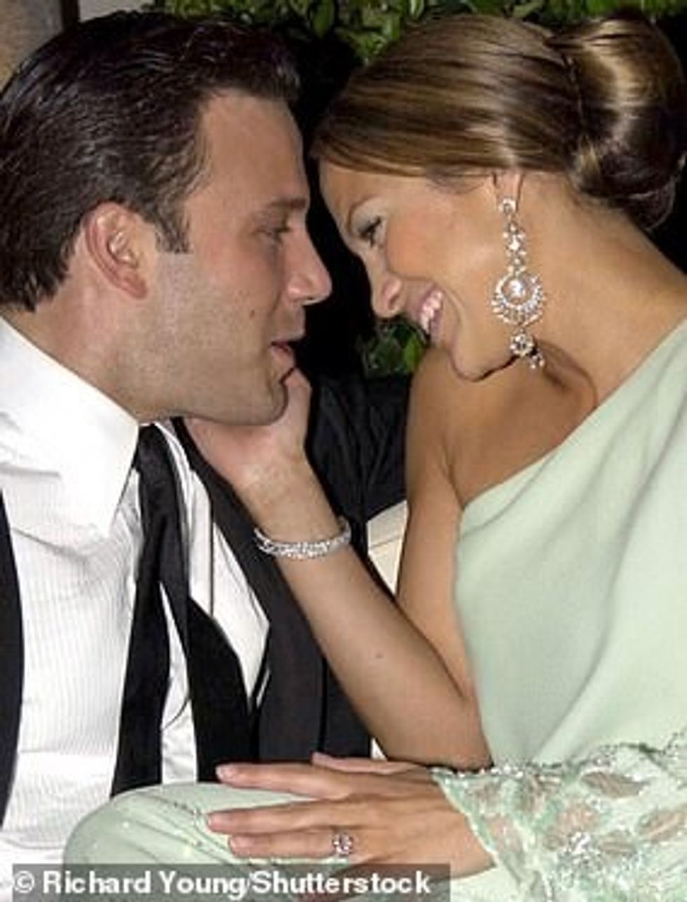 45508163 9793997 Engaged Ben popped the question to Jennifer in 2002 during a vis a 37 1649801605151