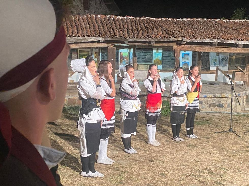 456304921 1555542435059043 8282076627906214653 n