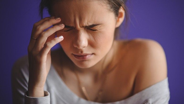 2019/12/headache-©fesenko-stock.adobe_.com_.jpg