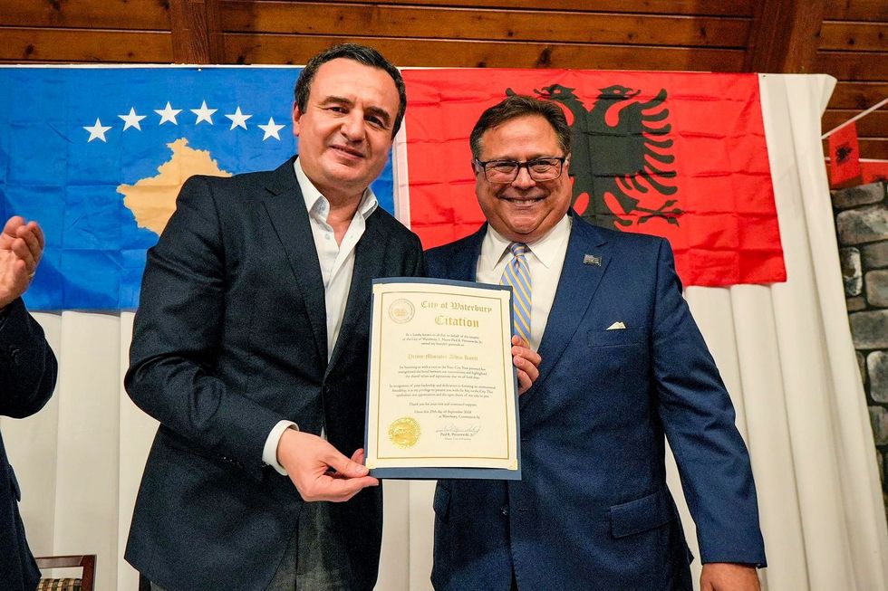 461518596 872725695045010 8741076904895516052 n 1