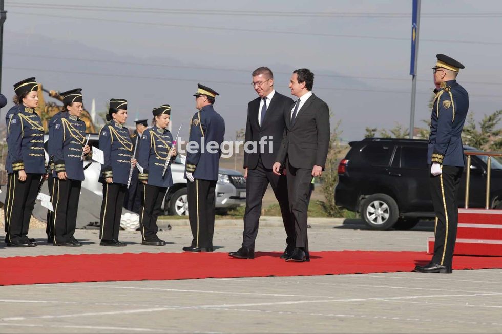 462543925 927986132032088 5458319585846610731 n