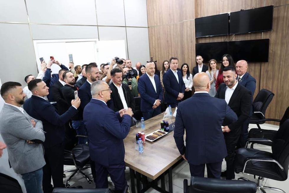 462558733 477527341413772 1115079688967432158 n