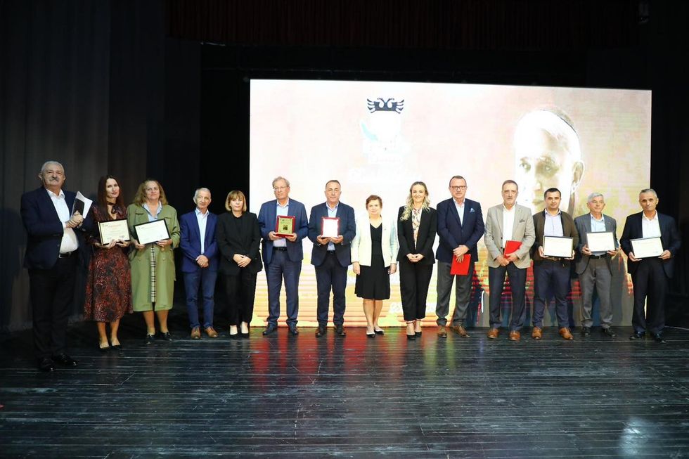 464129022 929071519276521 5407854529373783867 n